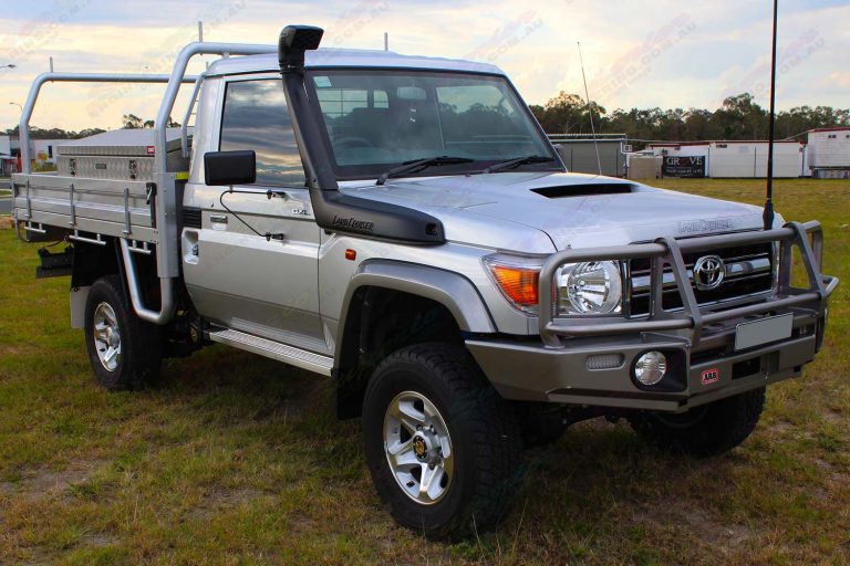 ToyotaLandcruiser79SeriesSingleCabUteSilver562232 Superior