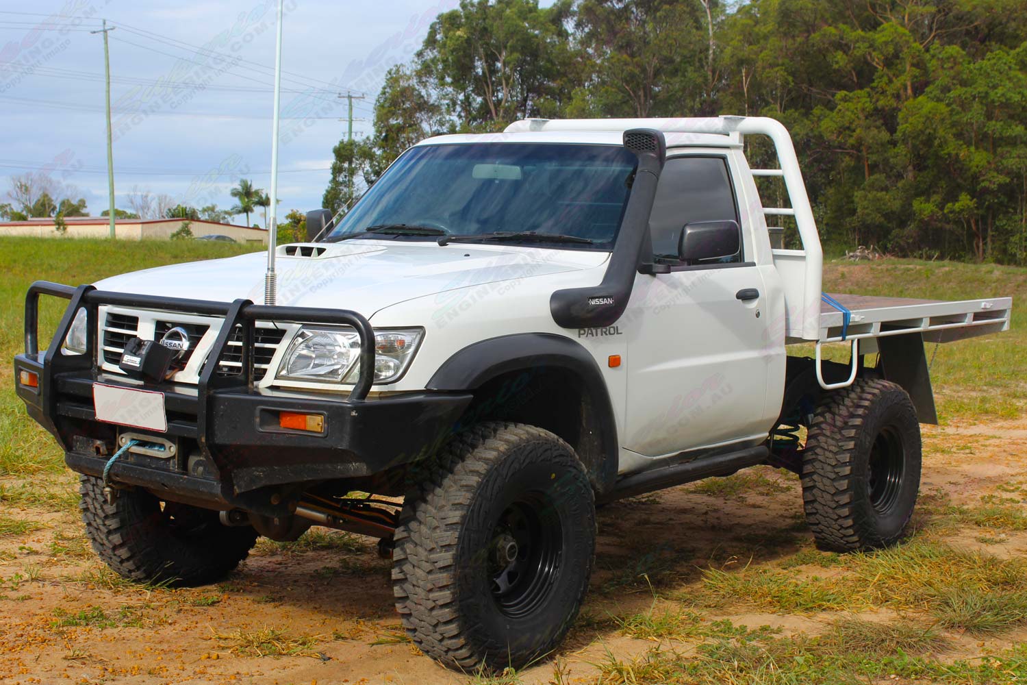 Nissan Patrol GU Ute White 66964 Superior Customer Vehicles