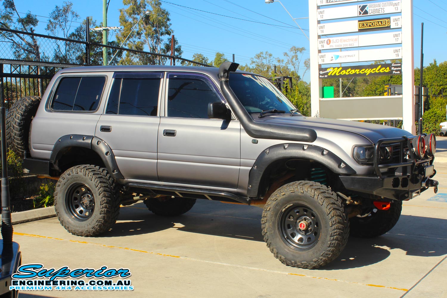 Toyota Landcruiser 80 Series Wagon Black 55045 | Superior Customer Vehicles