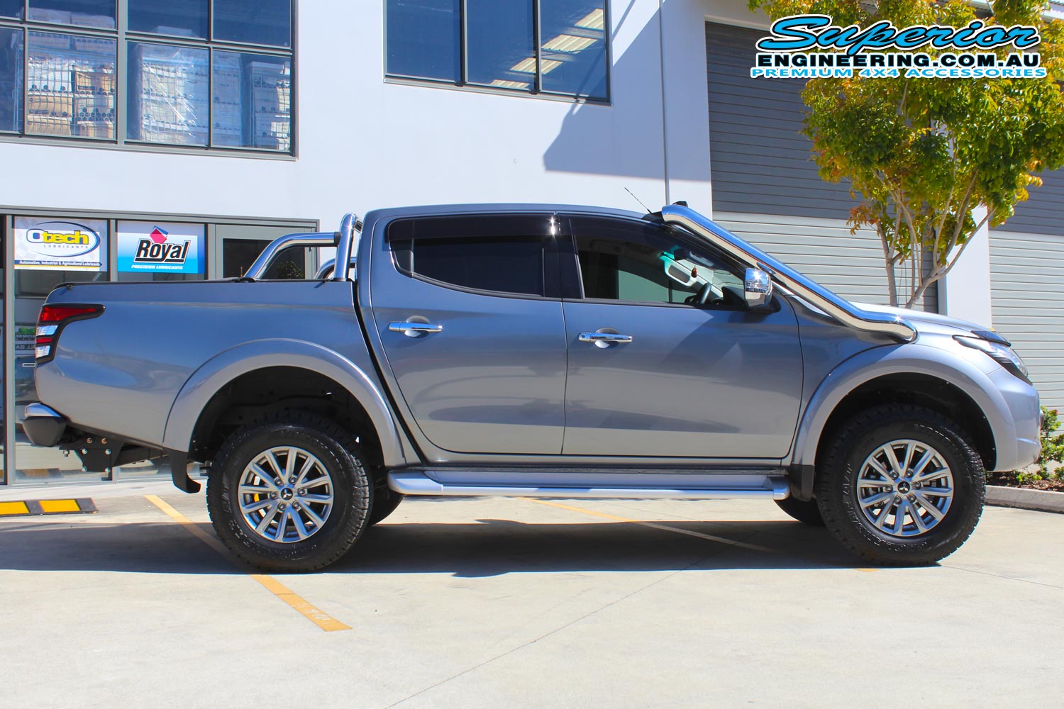 Mitsubishi Triton MQ Dual Cab Grey 71027 Superior Customer Vehicles