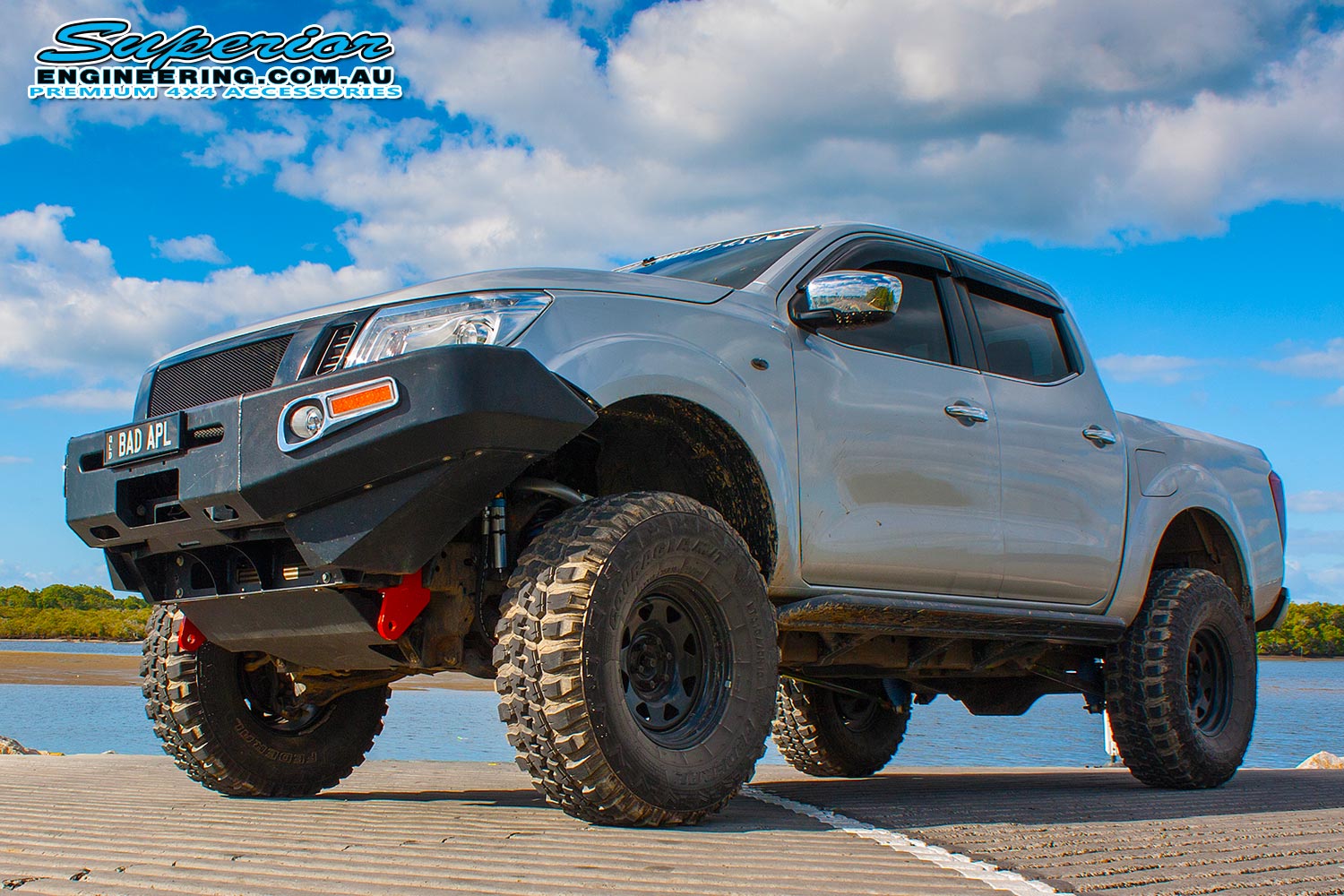 Nissan Navara NP300 D23 Dual Cab Silver 11111 Superior Customer Vehicles