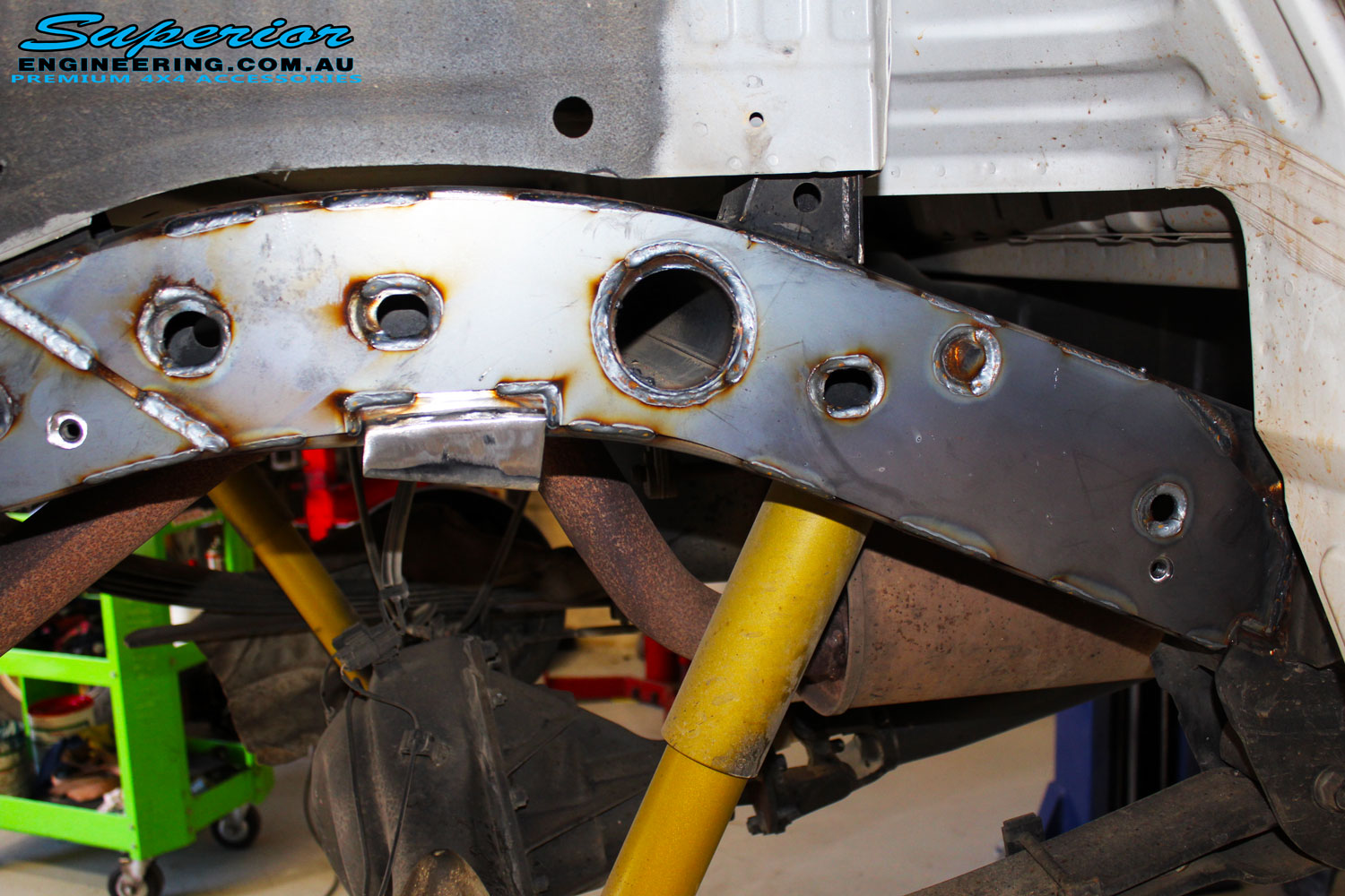 Mitsubishi MN Triton White Dual Cab 86519 Superior Customer Vehicles