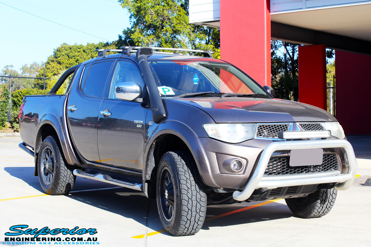 Mitsubishi MN Triton Dual Cab Bronze 96390 Superior Customer Vehicles