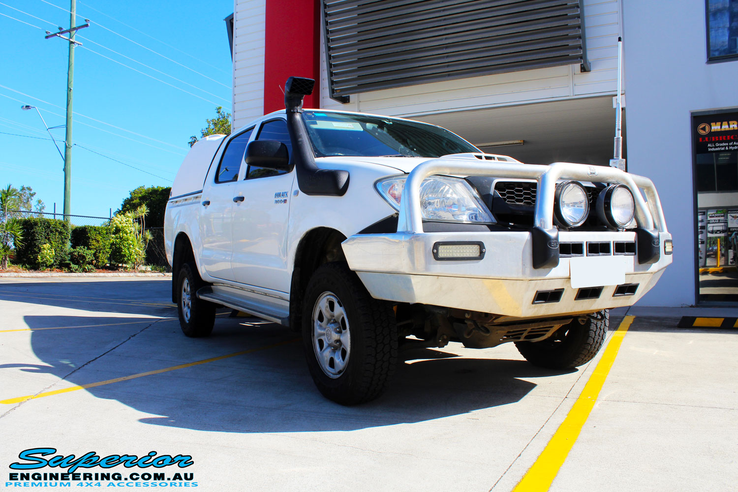 Toyota Vigo Hilux Dual Cab White 113937 Superior Customer Vehicles
