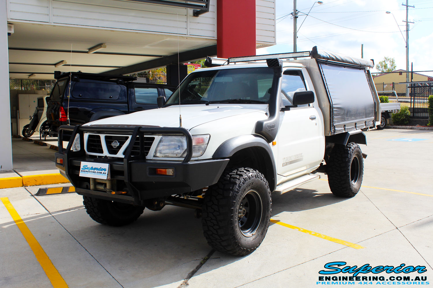 Nissan GU Patrol Ute White 118516 Superior Customer Vehicles